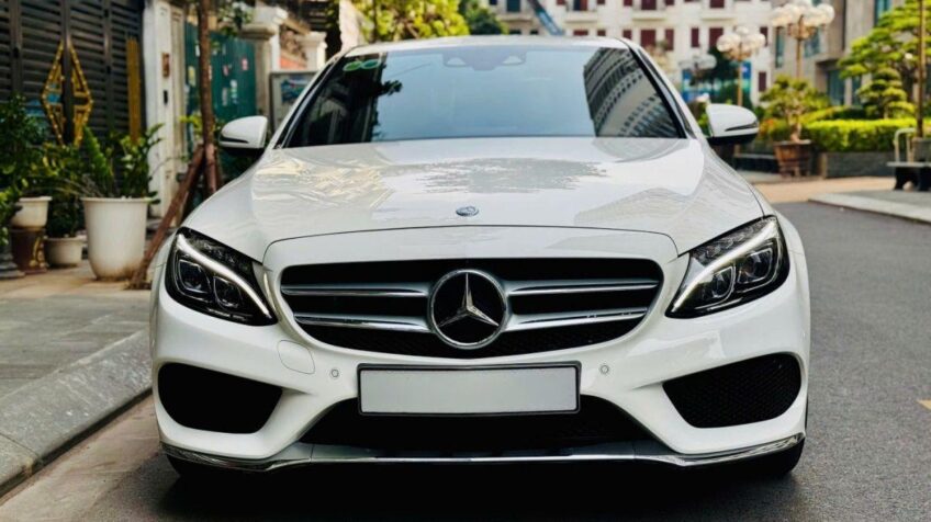 Bán xe Mercedes C class C300 AMG AT – 2015 Cũ