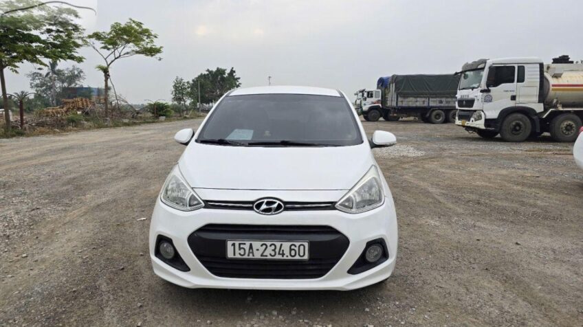 Bán xe Hyundai i10 Grand 1.0 AT – 2015 Cũ