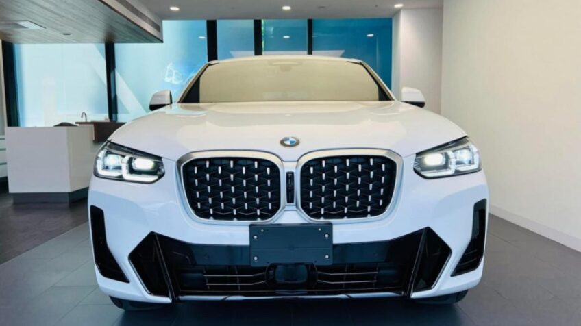 Bán xe BMW X4 xDrive20i M Sport AT – 2023 Mới