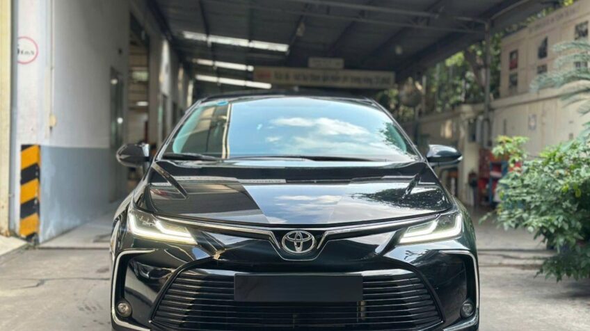 Bán xe Toyota Corolla Altis 1.8G AT – 2022 Cũ