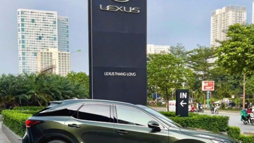 Bán xe Lexus RX 350 Premium AT – 2023 Cũ