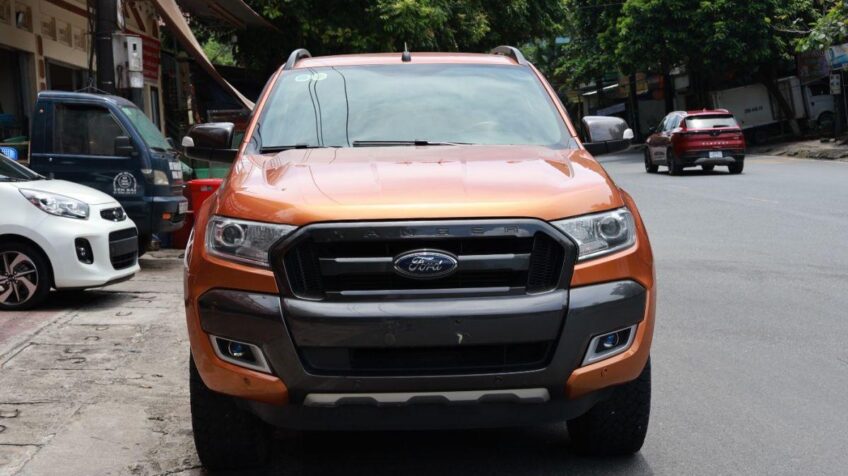 Bán xe Ford Ranger Wildtrak 3.2L 4×4 AT – 2017 Cũ