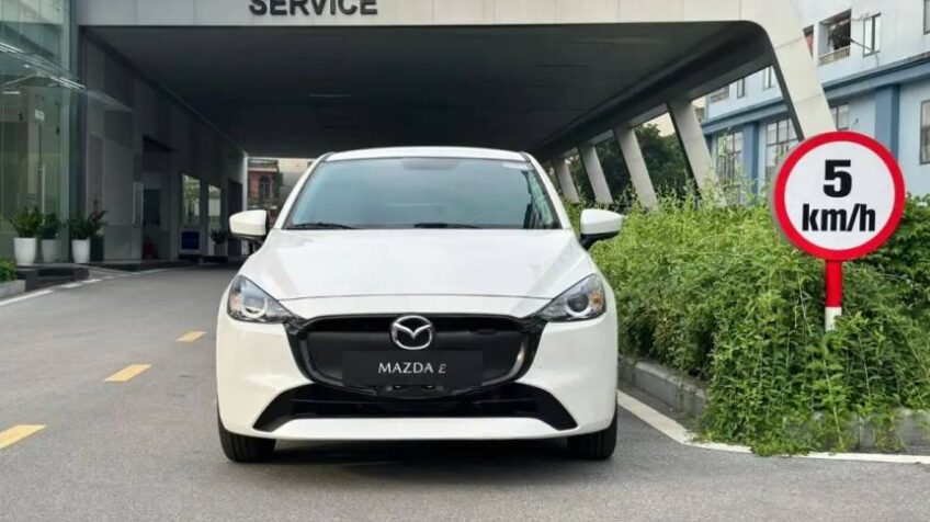 Bán xe Mazda 2 1.5 AT – 2024 Mới