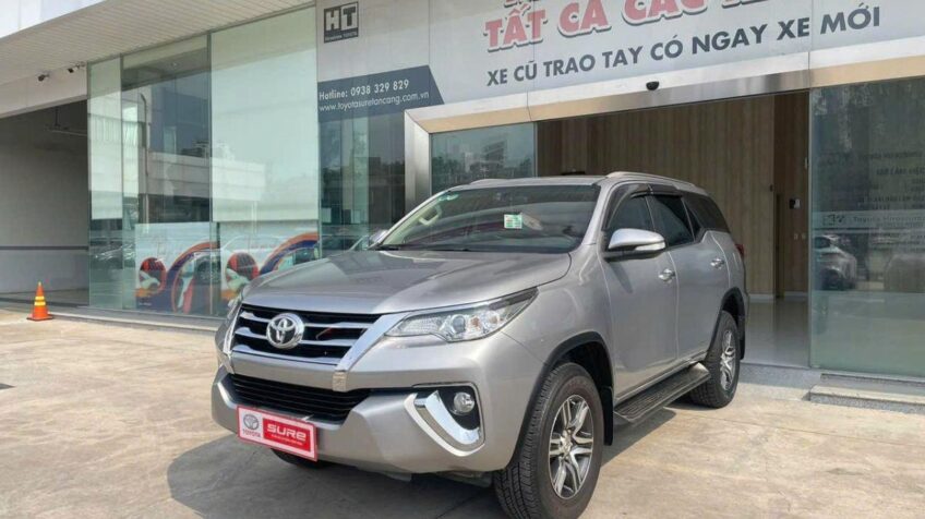 Bán xe Toyota Fortuner 2.7V 4×2 AT – 2017 Cũ