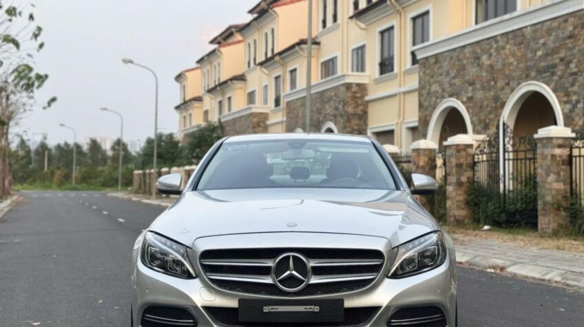 Bán xe Mercedes C class C200 AT – 2015 Cũ