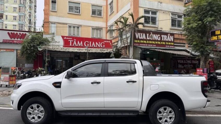 Bán xe Ford Ranger XLS 2.2L 4×2 AT – 2021 Cũ