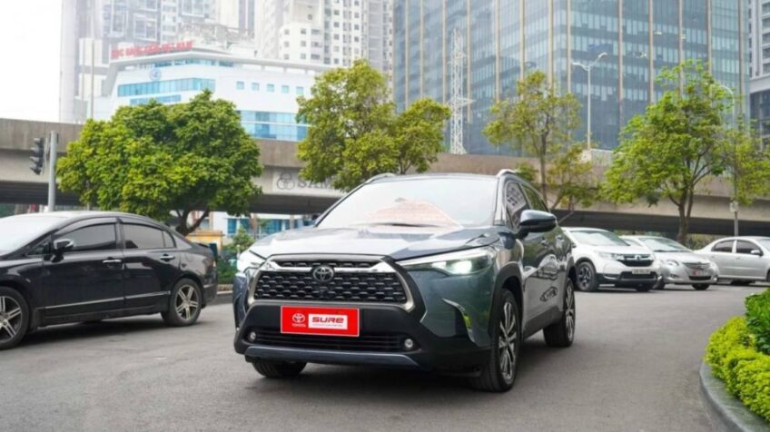 Bán xe Toyota Corolla Cross 1.8V AT – 2020 Cũ